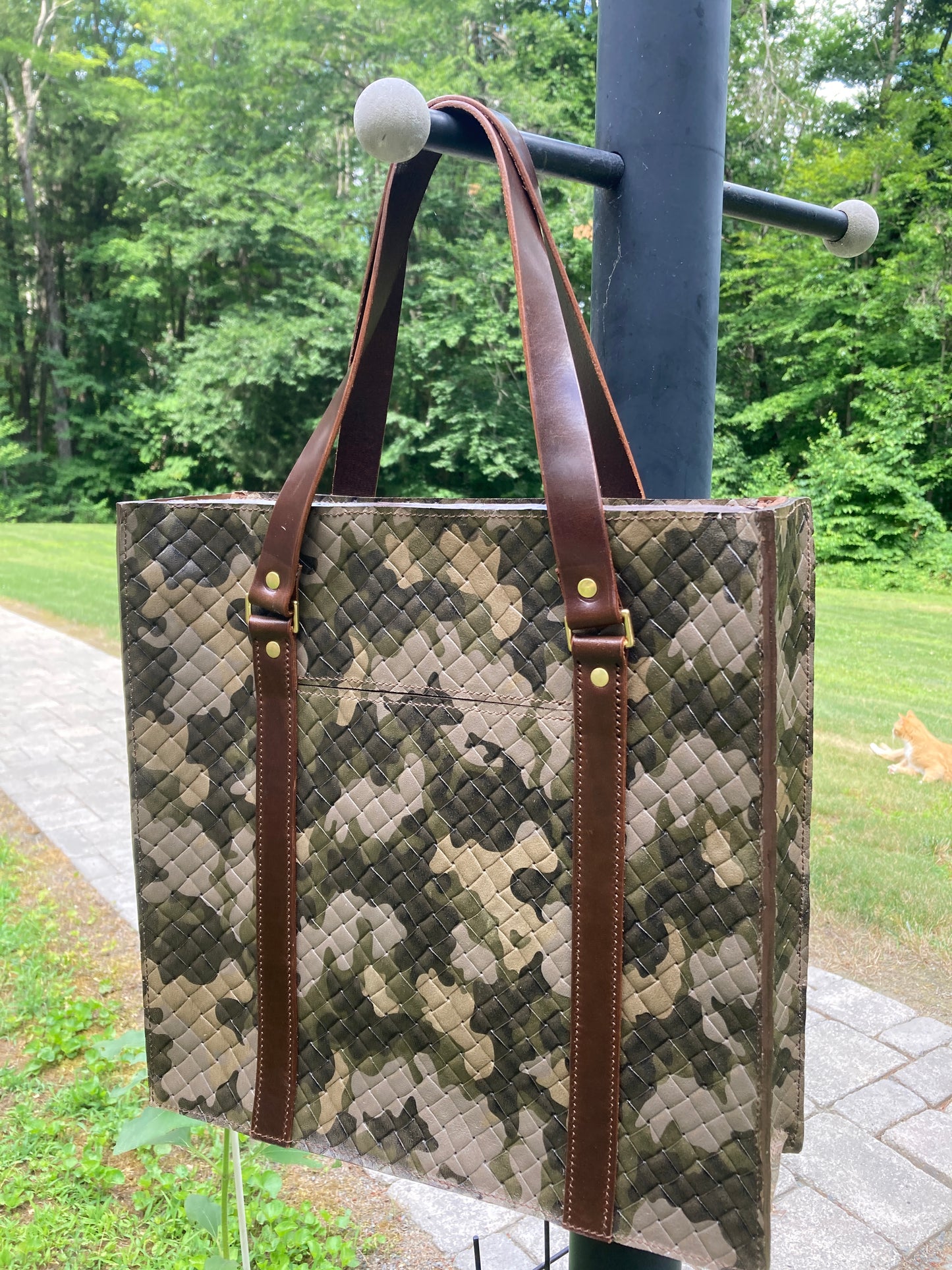 Metropolitan Tote in Quilted Camouflage