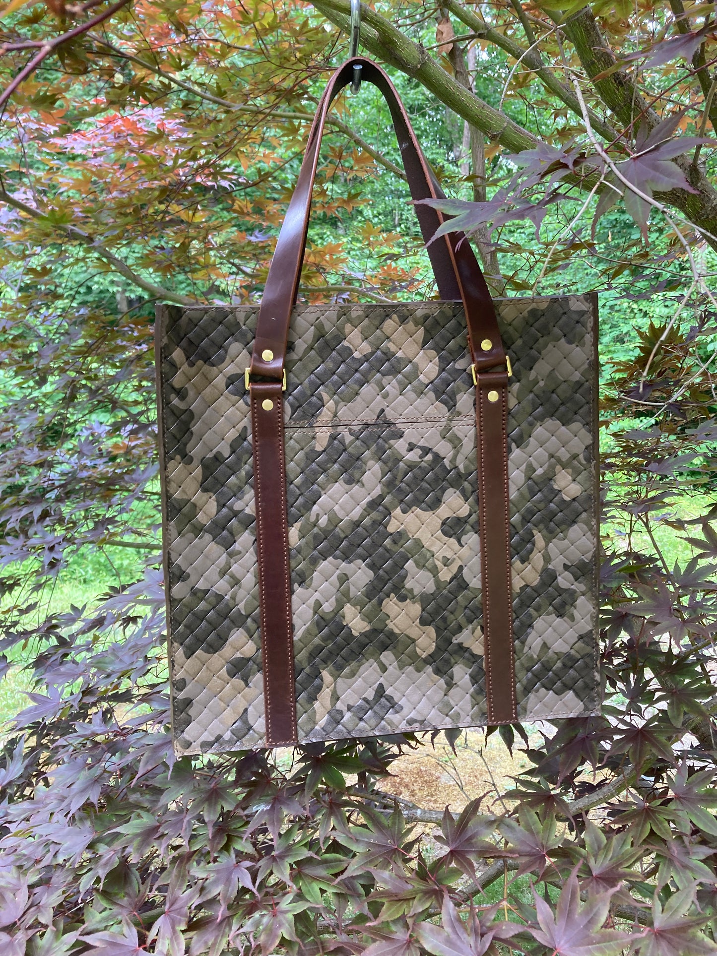 Metropolitan Tote in Quilted Camouflage