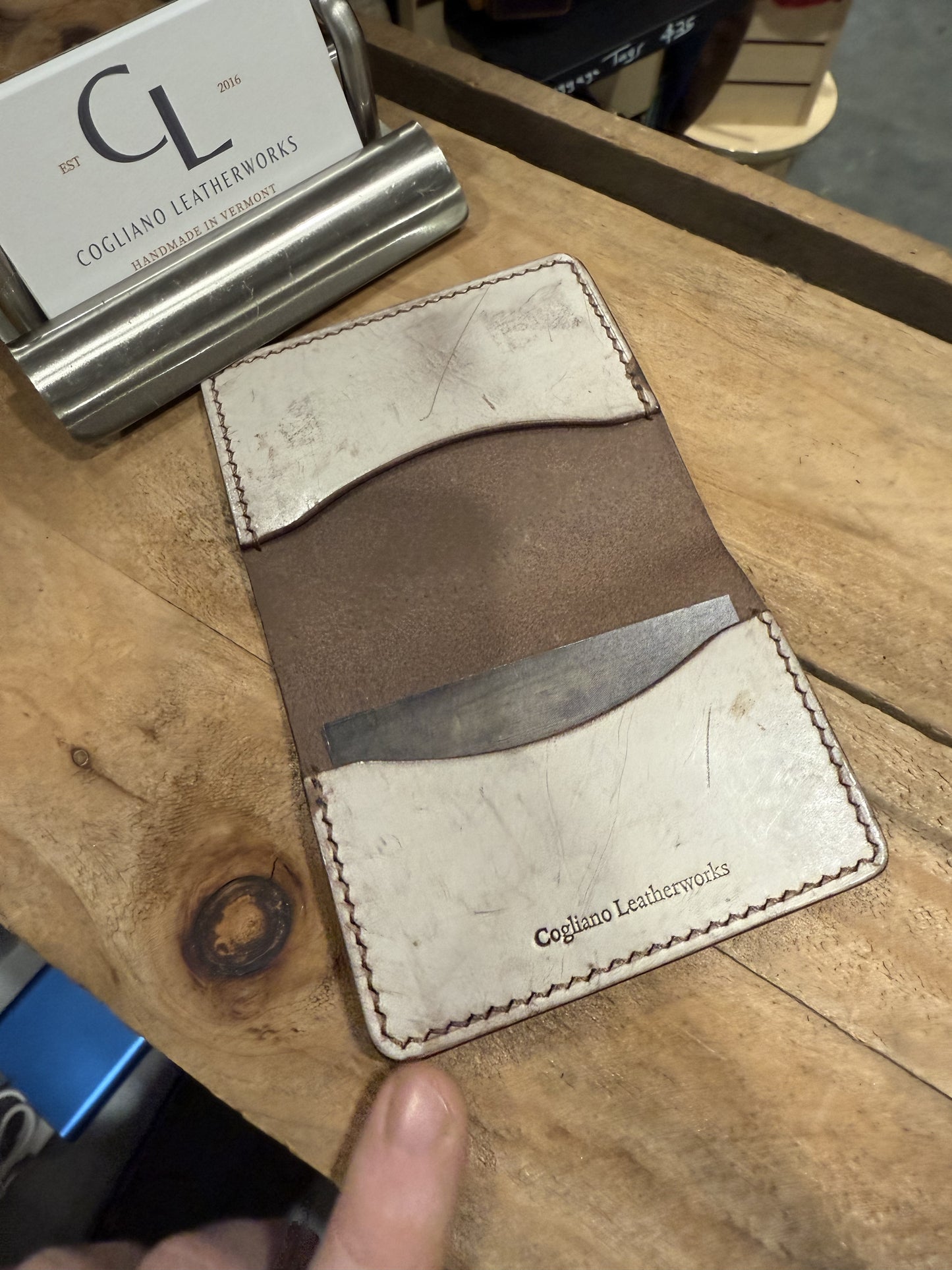 Minimalist leather card wallet