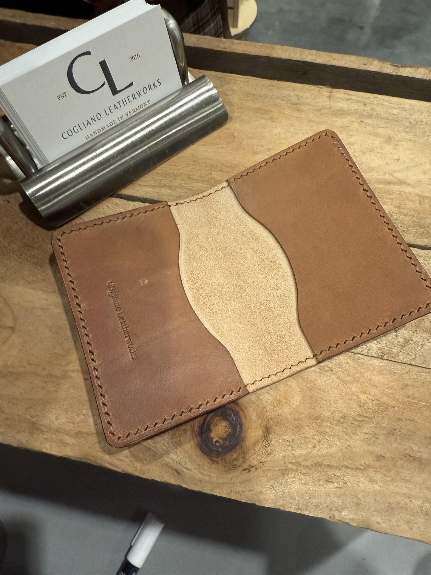 Minimalist leather card wallet
