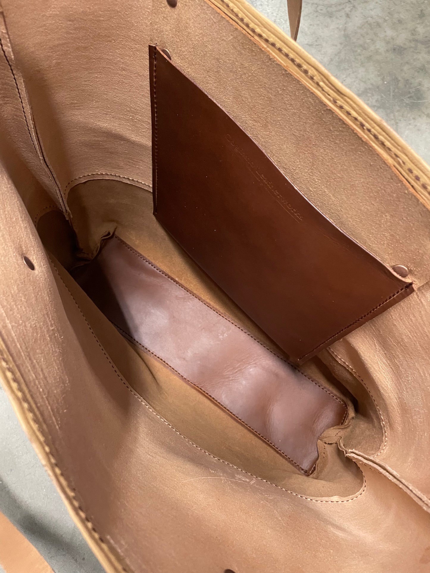 Two tone tote